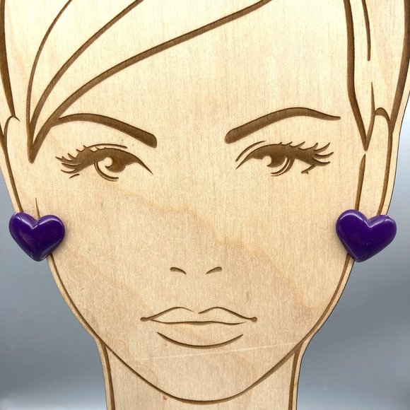 Vintage Purple Heart Earrings, Retro Lucite Studs - Picture 1 of 5
